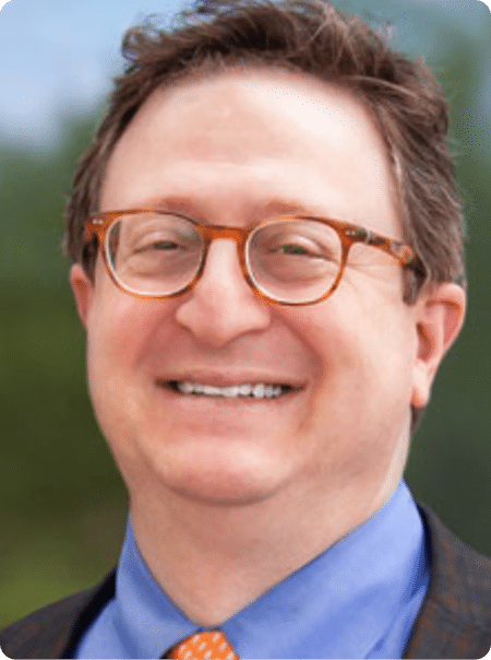 Jonas William Headshot